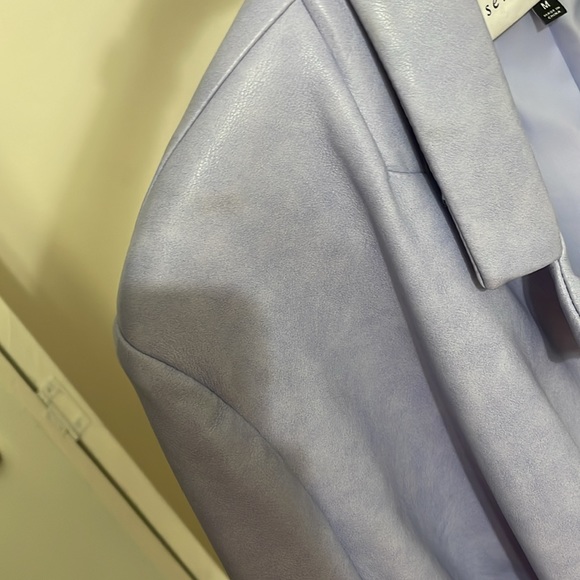 Available 12/1

$ firm 7 for all mankind Faux Leather Jacket - Picture 8 of 8